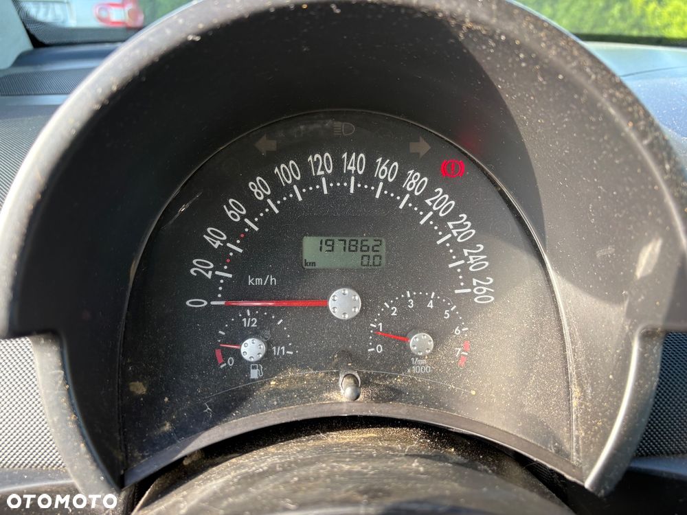 Volkswagen New Beetle 1.8 United - 10