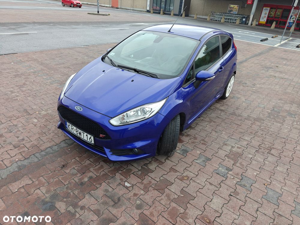 Ford Fiesta 1.6 EcoBoost ST - 8