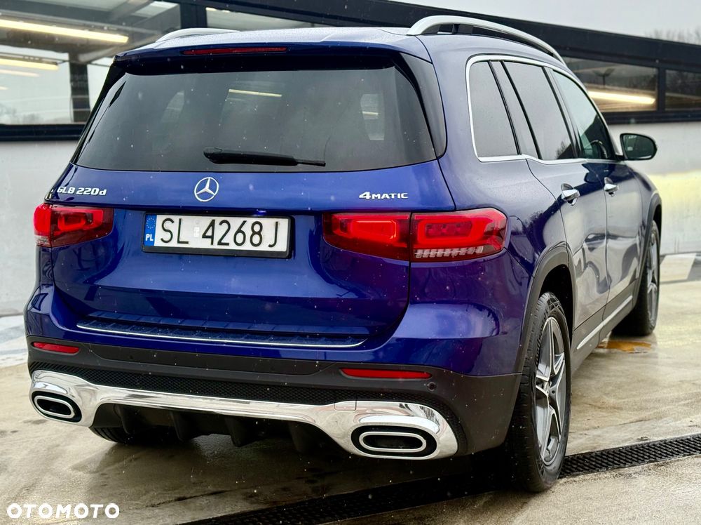 Mercedes-Benz GLB 220 d 4Matic 8G-DCT AMG Line - 12