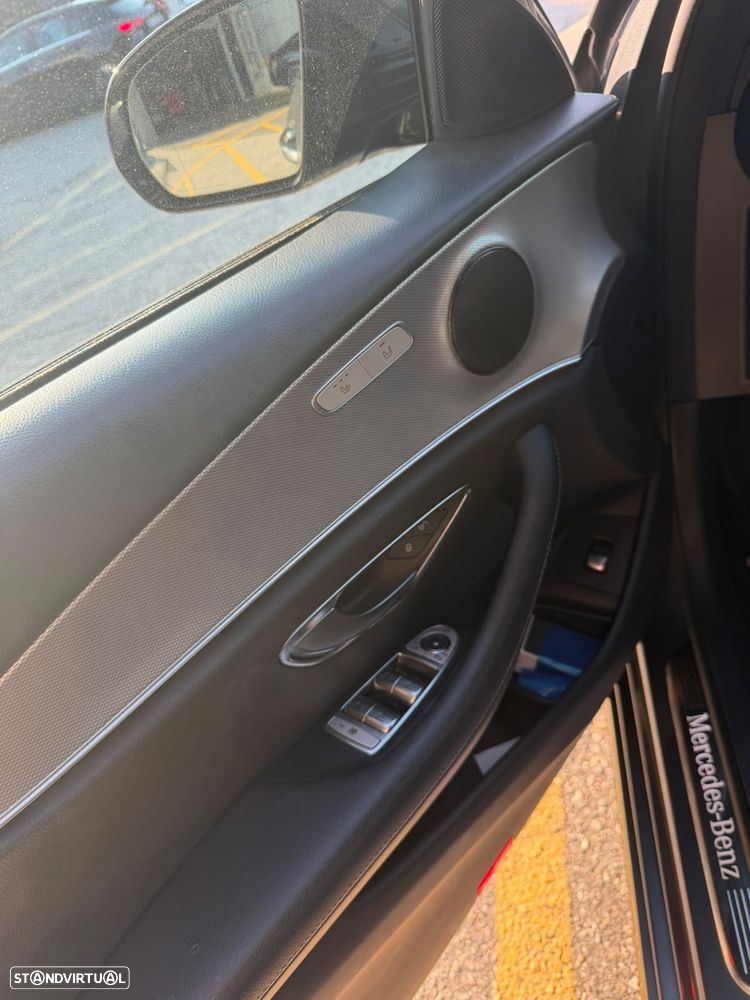 Mercedes-Benz E 300 de Avantgarde 4Matic - 8