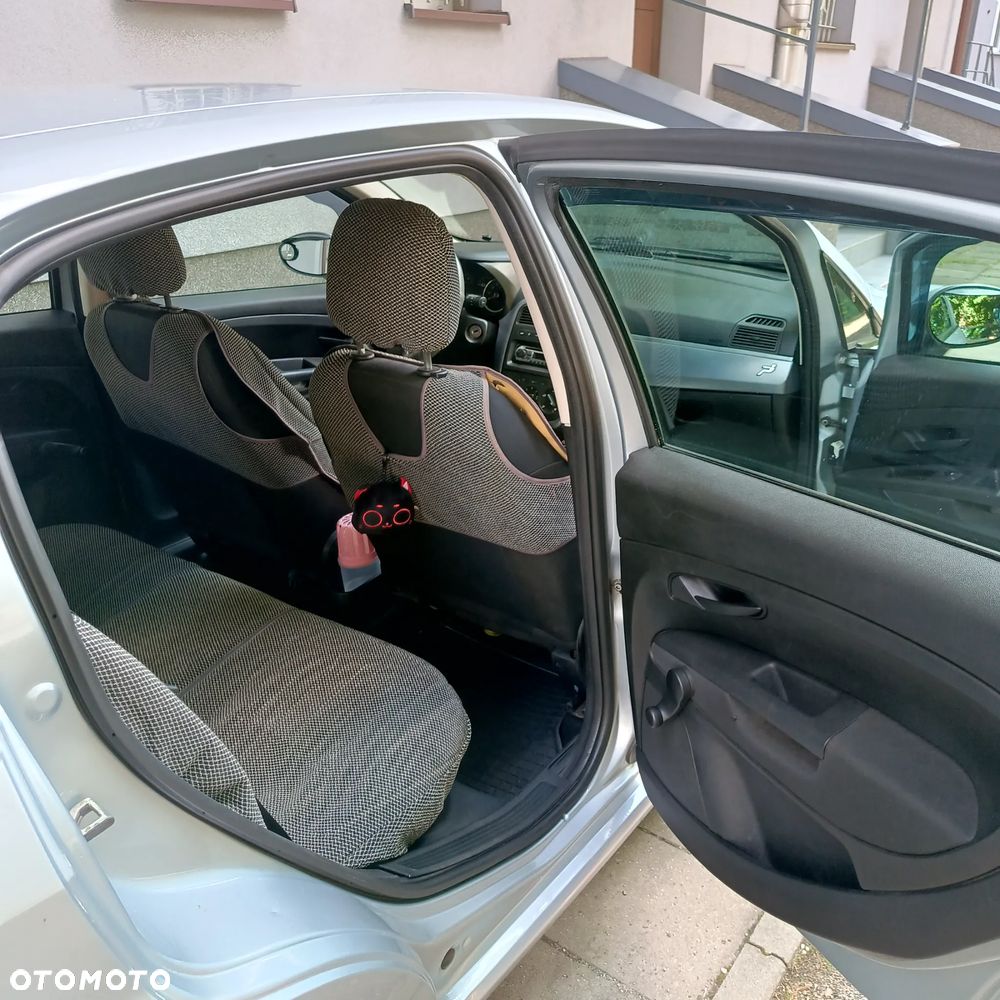 Fiat Punto 1.2 8V - 9