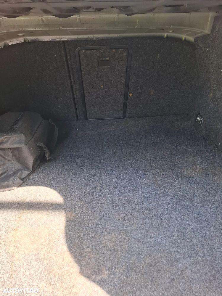 Volkswagen Passat 2.0 TDI Highline - 3