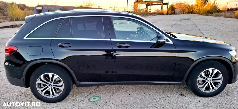 Mercedes-Benz GLC 220 d 4Matic 9G-TRONIC - 4