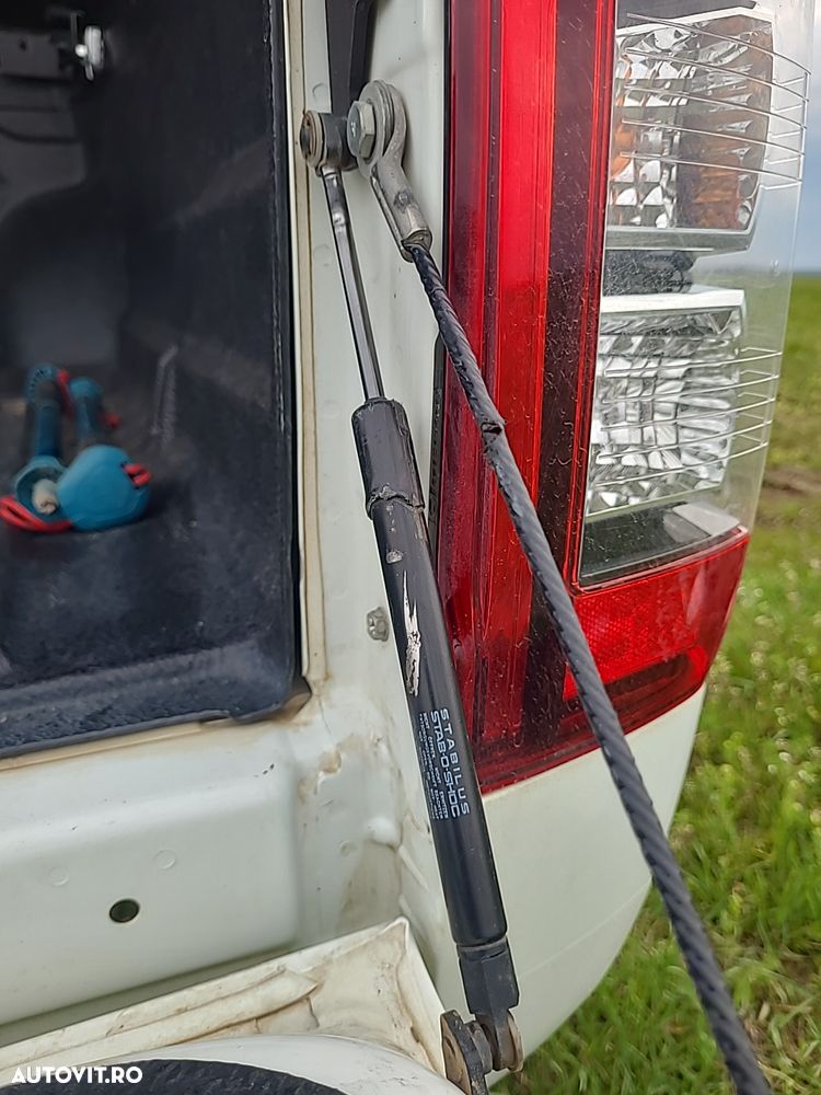 Mitsubishi L200 - 5