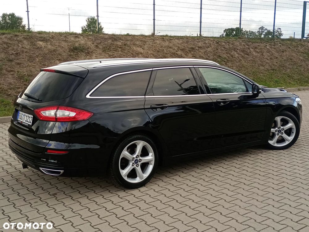 Ford Mondeo 2.0 TDCi Titanium PowerShift - 4