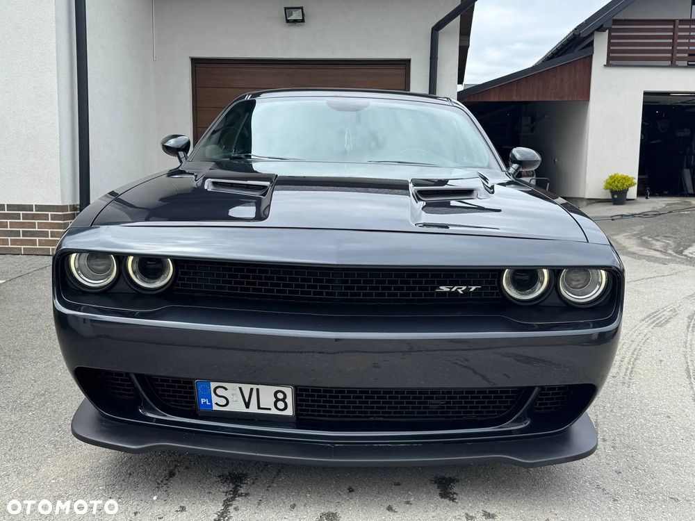 Dodge Challenger - 3