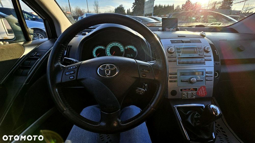 Toyota Corolla Verso - 29