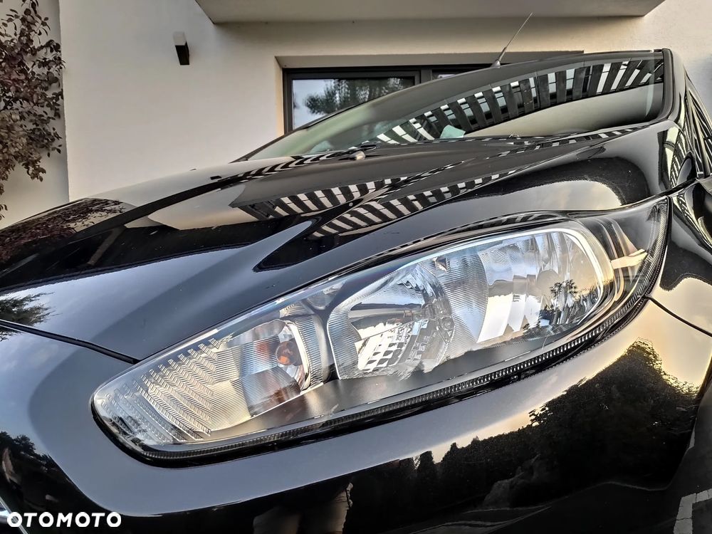 Ford Fiesta 1.0 EcoBoost Trend - 18
