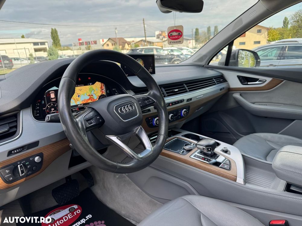 Audi Q7 - 5