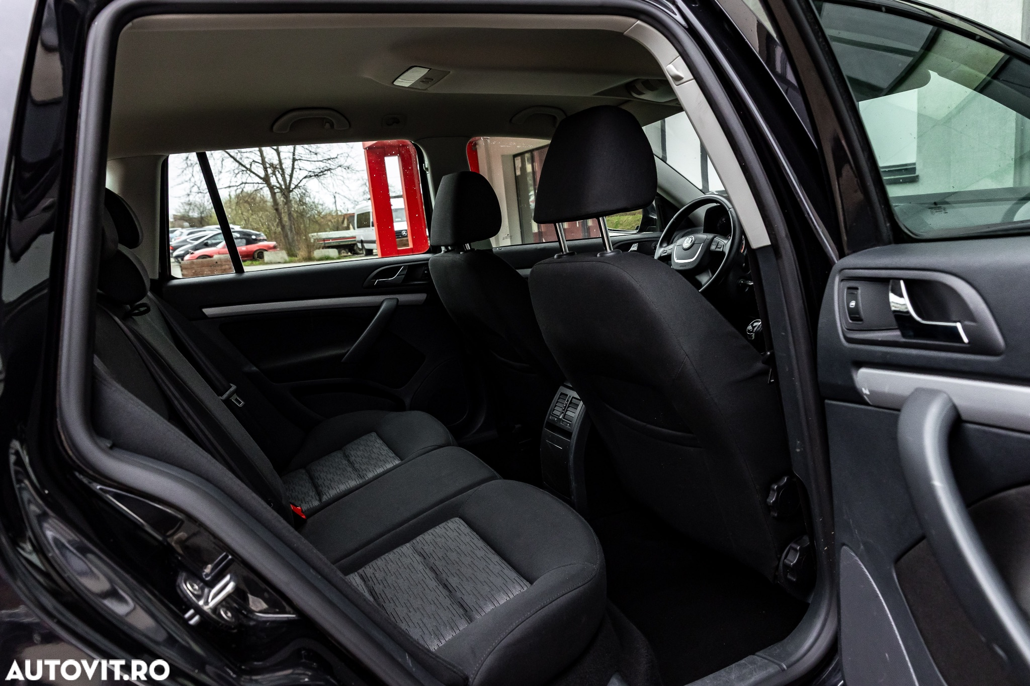 Skoda Octavia 2.0 TDI Business - 18