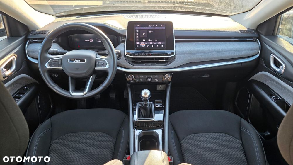 Jeep Compass - 8