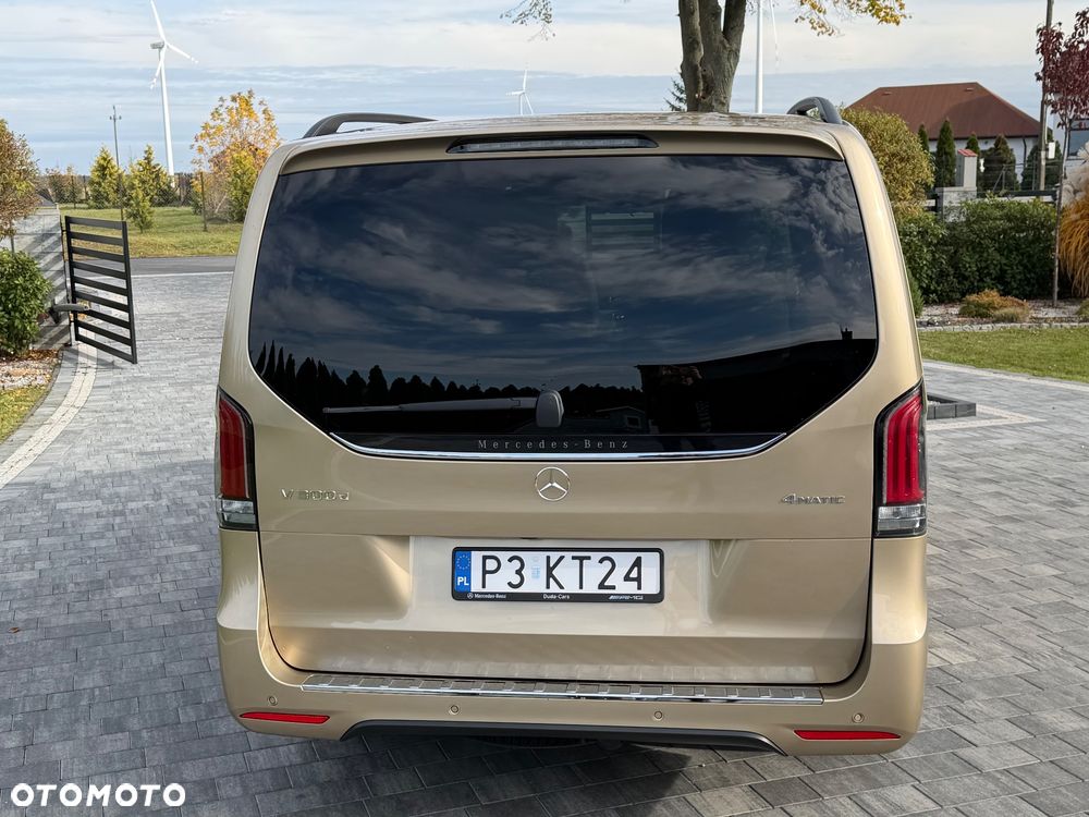 Mercedes-Benz Klasa V 300 d 4-Matic 9G-Tronic Exclusive (długi) - 9
