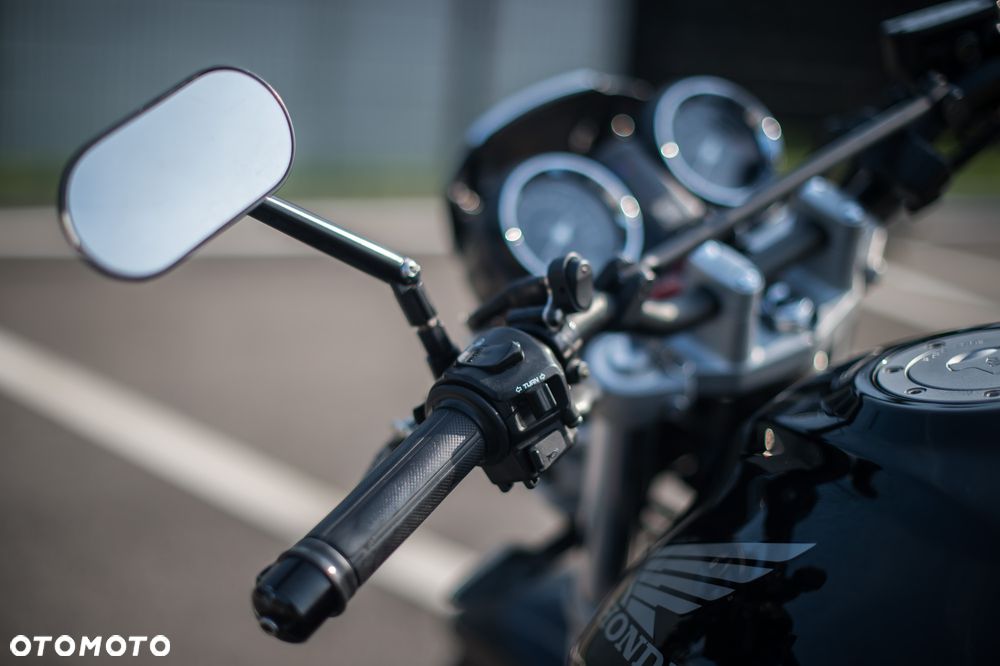 Honda Hornet - 11