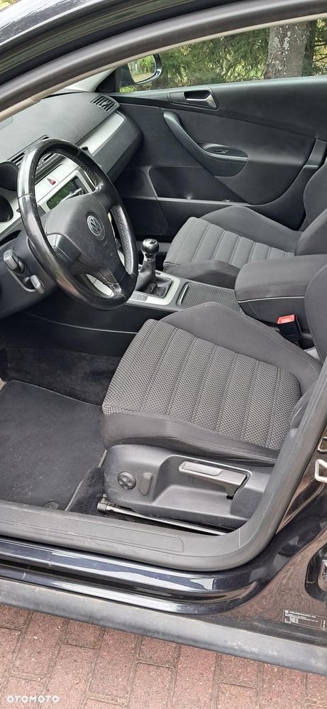 Volkswagen Passat 1.8 TSI Comfortline - 7