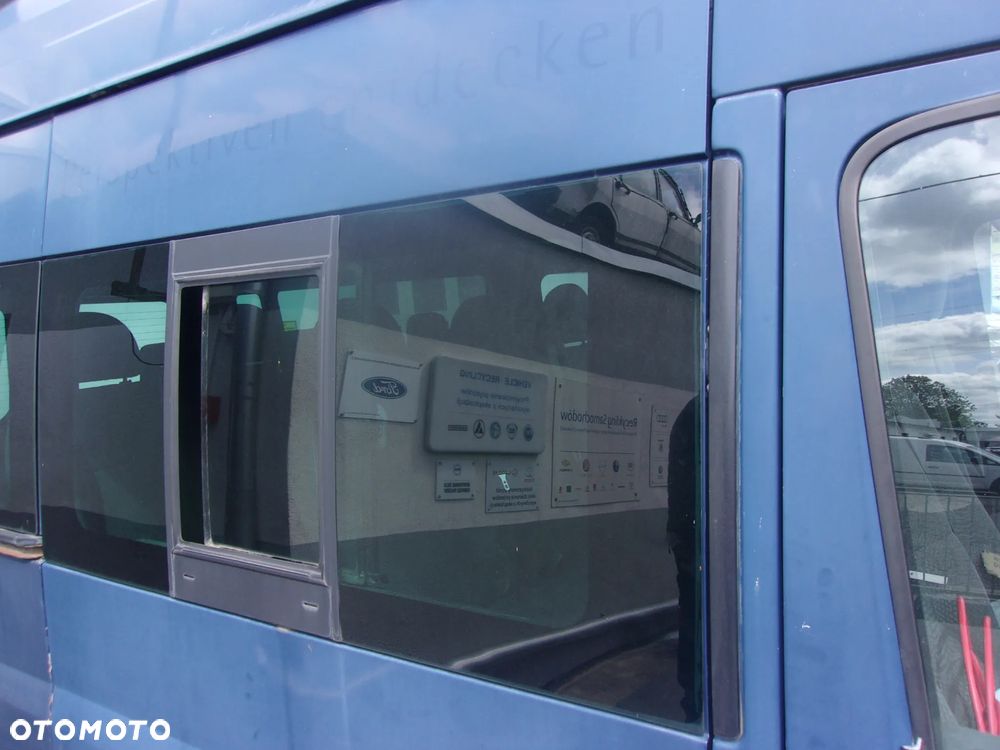 SZYBA DRZWI PRZESUWNYCH FORD TRANSIT PRZESUWNA PRAWA - 1