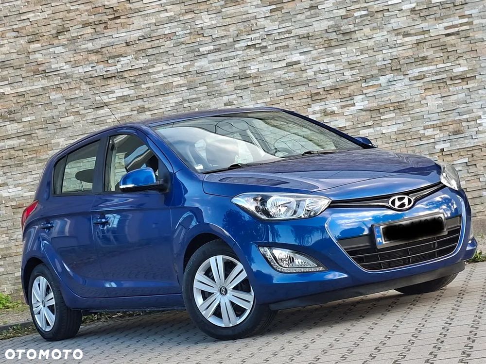 Hyundai i20 1.4 Wersja Jubileuszowa - 15