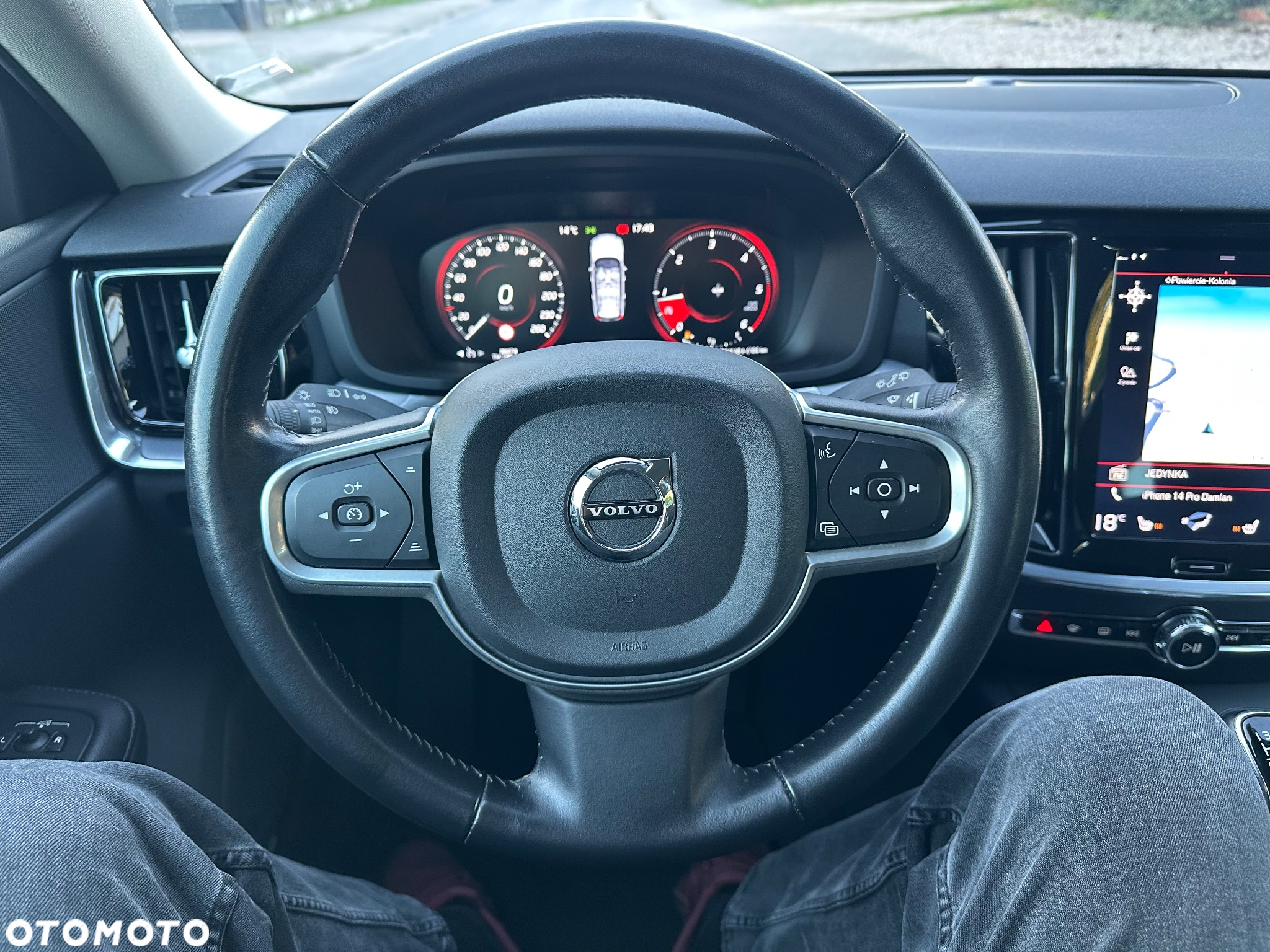 Volvo V60 D3 Drive-E Momentum - 31