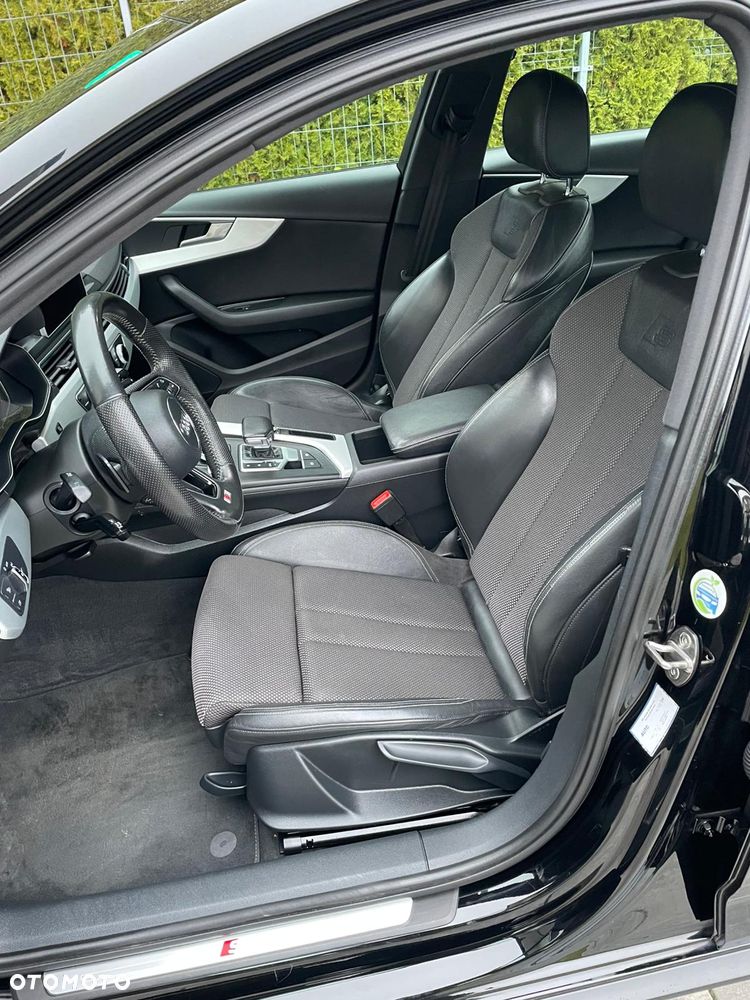 Audi A4 Limousine - 16