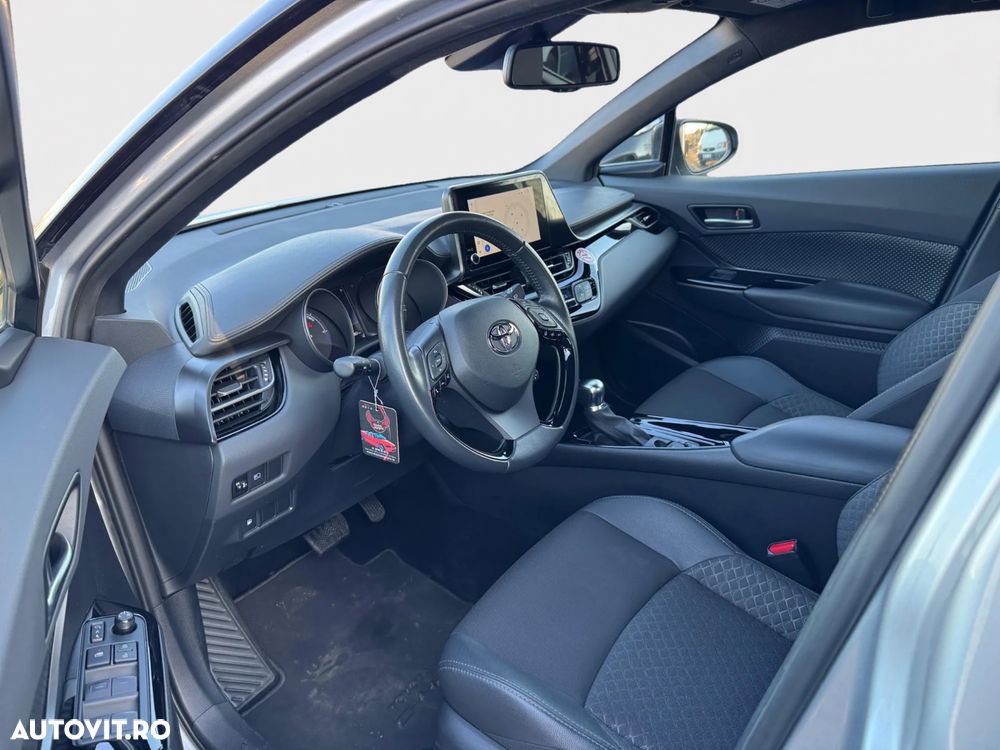 Toyota C-HR 1.8 HSD 4x2 CVT C-lassy LED - 6