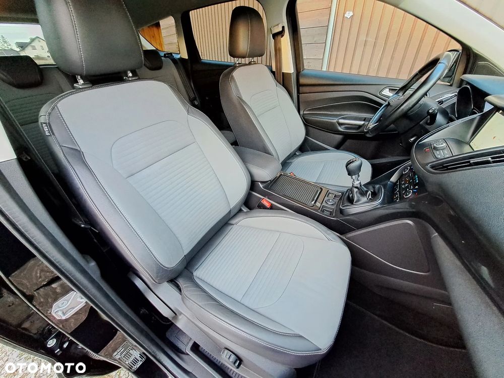Ford Kuga 2.0 TDCi 4WD Titanium - 5
