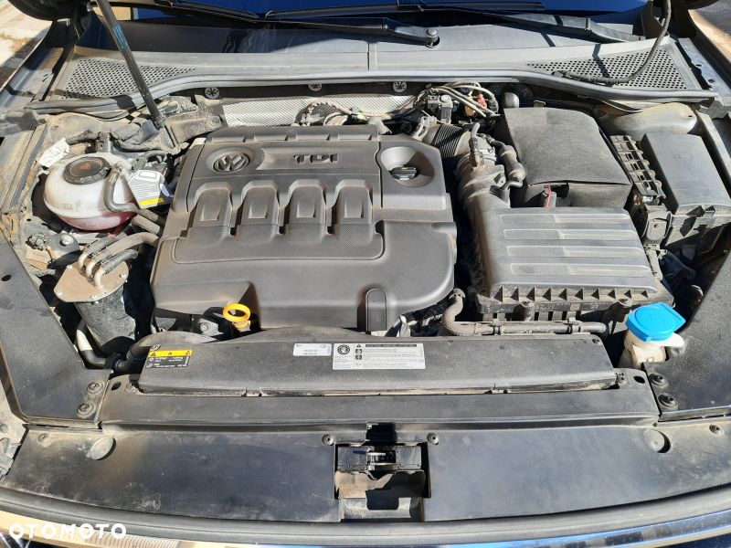 Volkswagen Passat 2.0 TDI BMT Highline DSG - 32