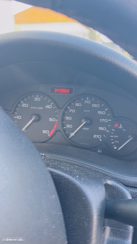 Peugeot 206 ver-hdi-90-premium - 2