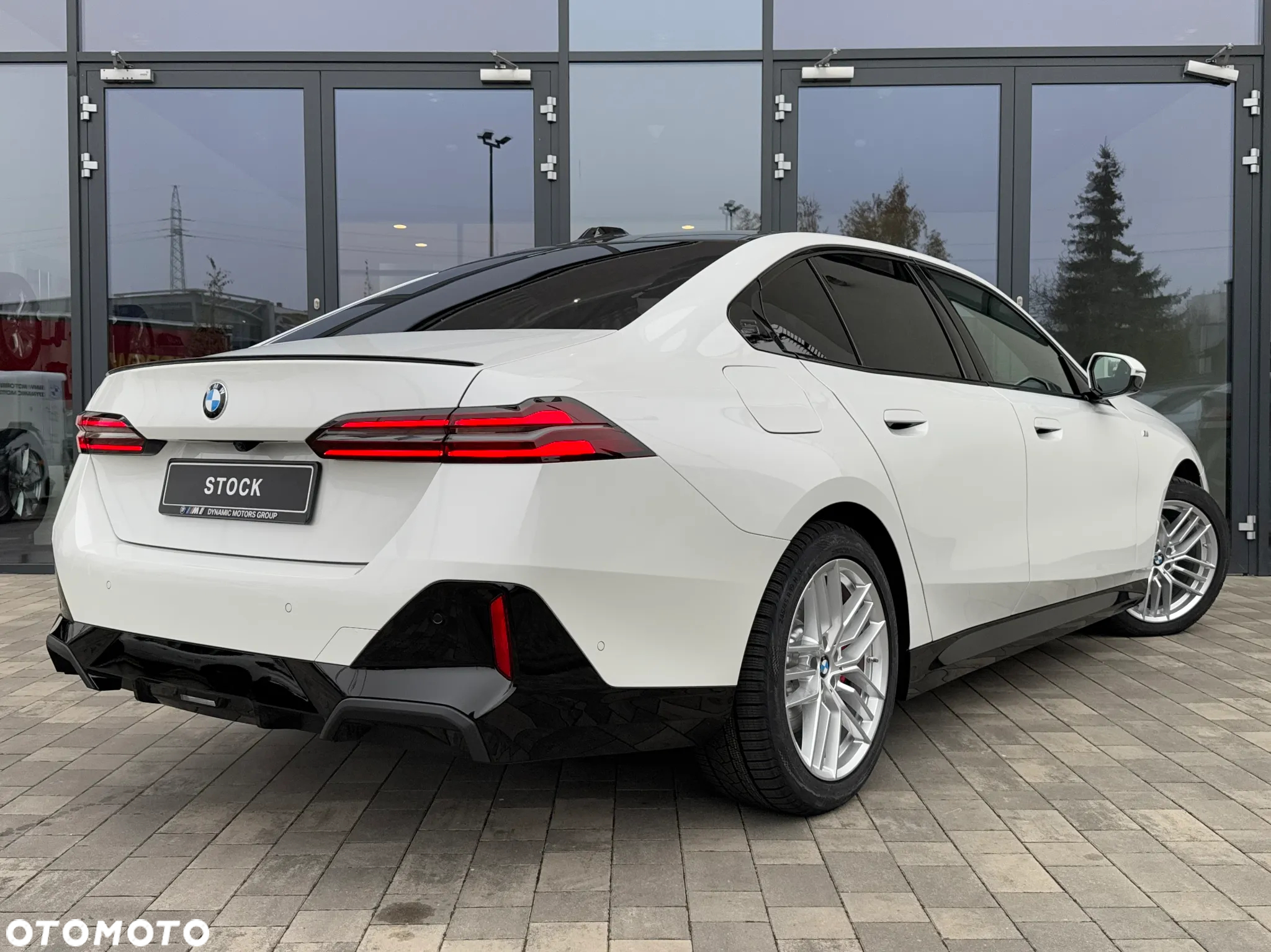 BMW Seria 5 520d xDrive - 6