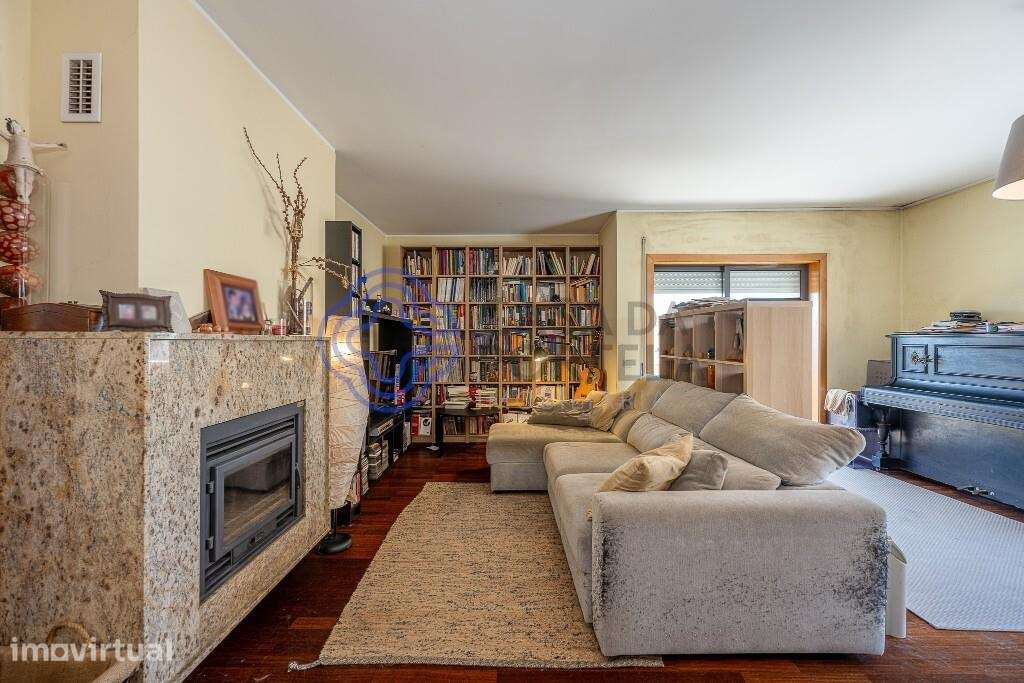 Apartamento T3 no Centro de Leça da Palmeira - Grande imagem: 4/28