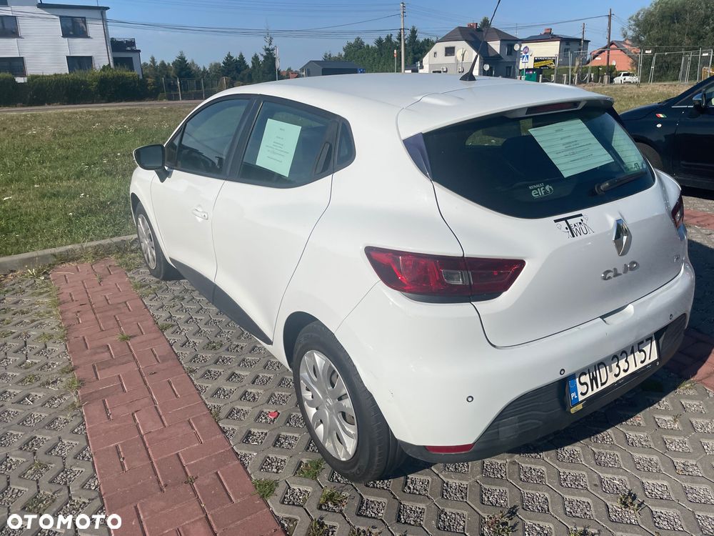 Renault Clio - 1