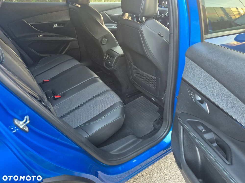 Peugeot 3008 1.2 PureTech GPF Allure S&S EAT8 - 20