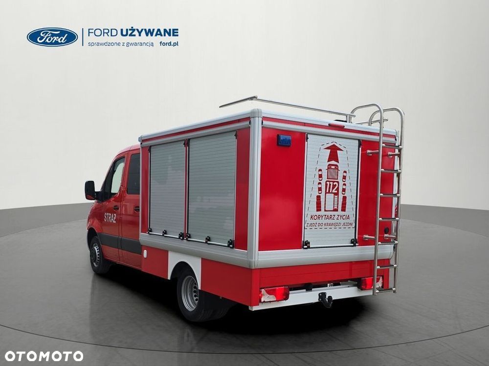 Mercedes-Benz Sprinter - 11