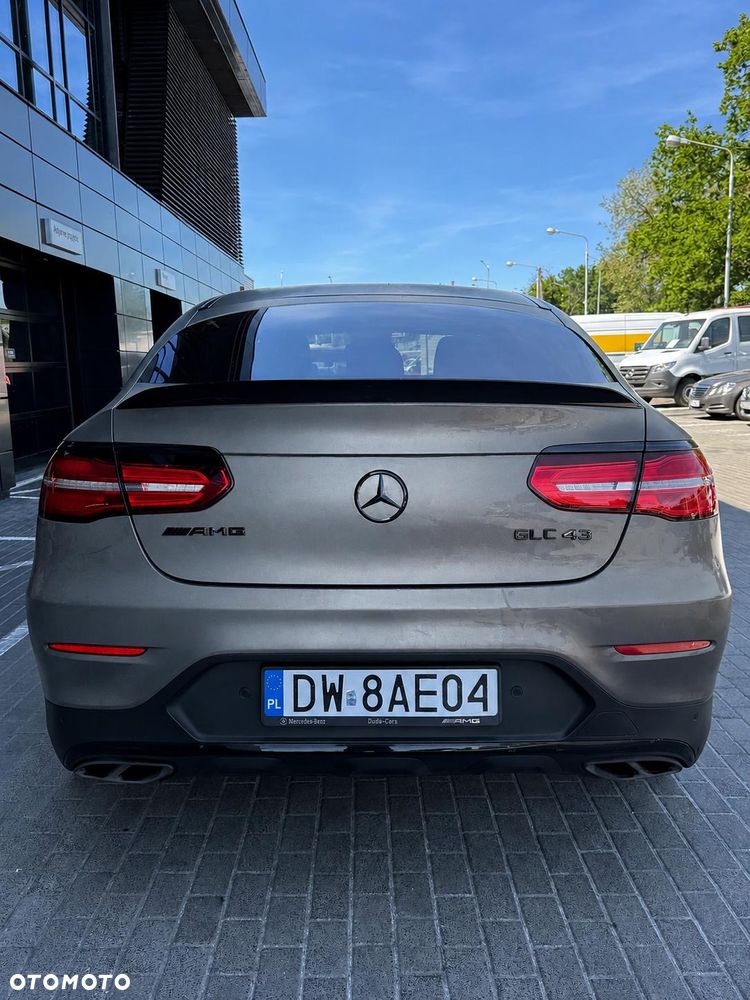 Mercedes-Benz GLC - 4