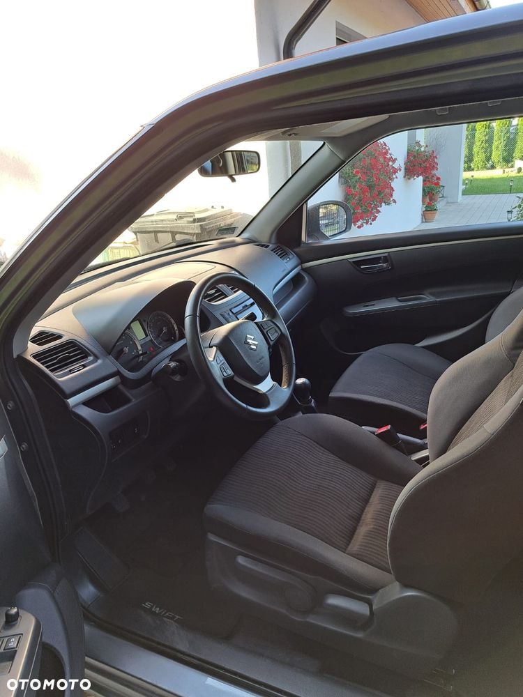 Suzuki Swift 1.3 DDiS GLX / Comfort - 5