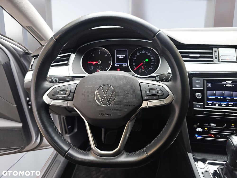 Volkswagen Passat Variant 2.0 TDI EVO Business DSG - 13