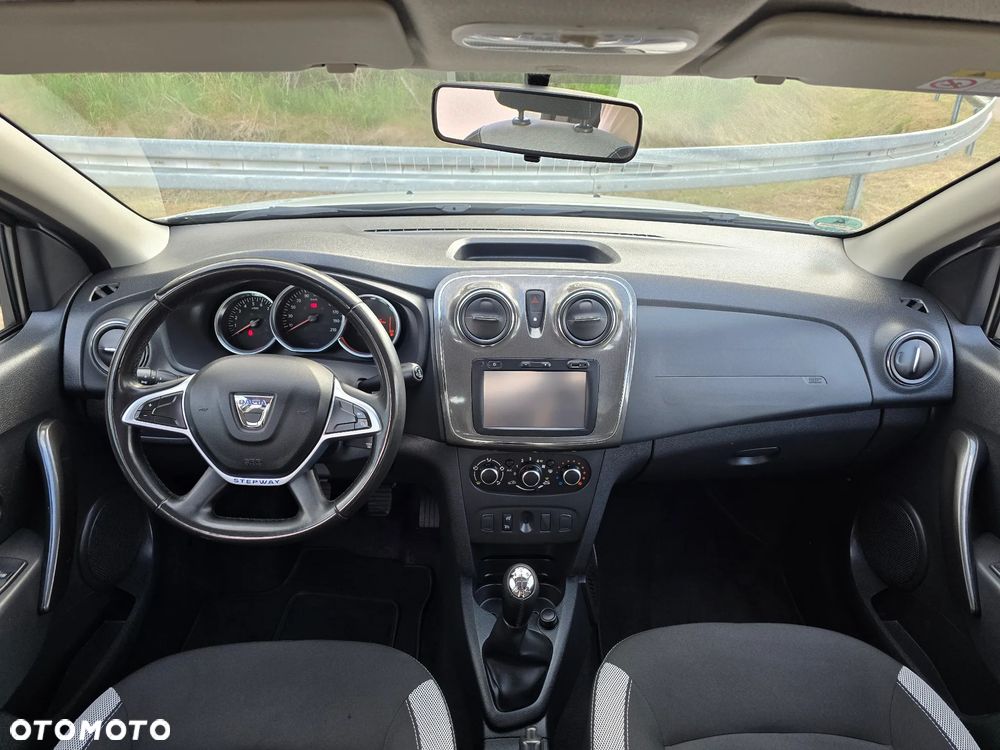 Dacia Sandero Stepway TCe 90 (S&S) Prestige - 11