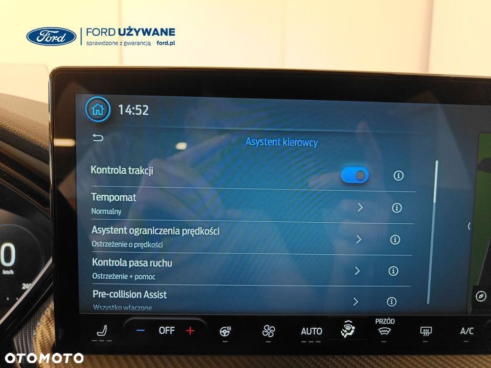 Ford Kuga 2.5 Duratec PHEV ST-LINE X - 29
