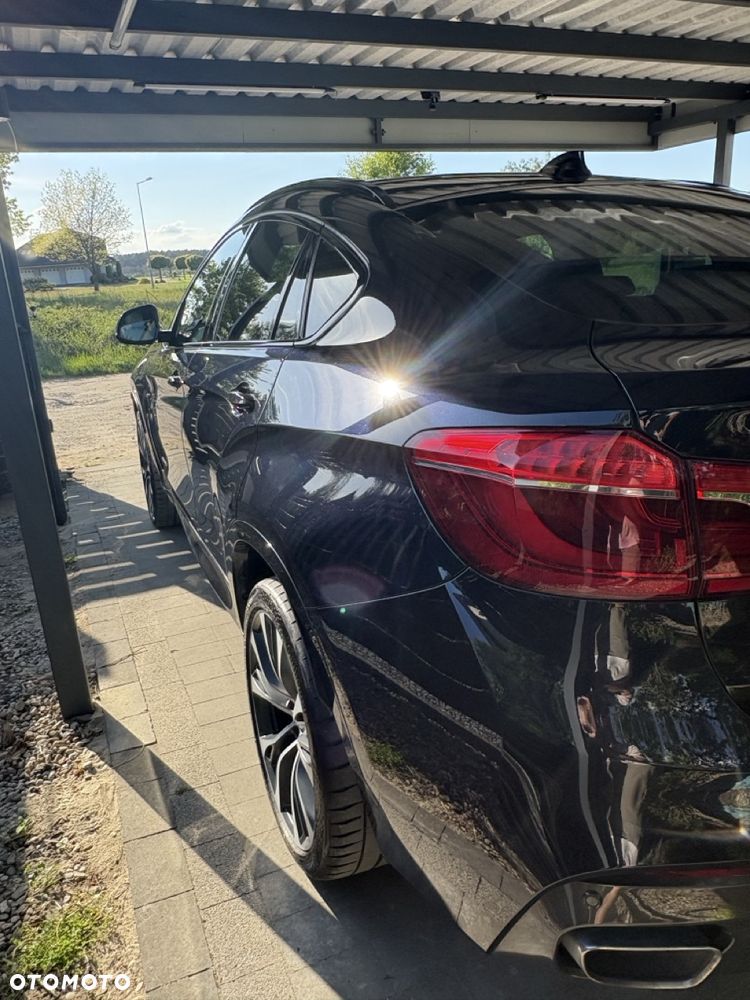 BMW X6 xDrive40d - 13
