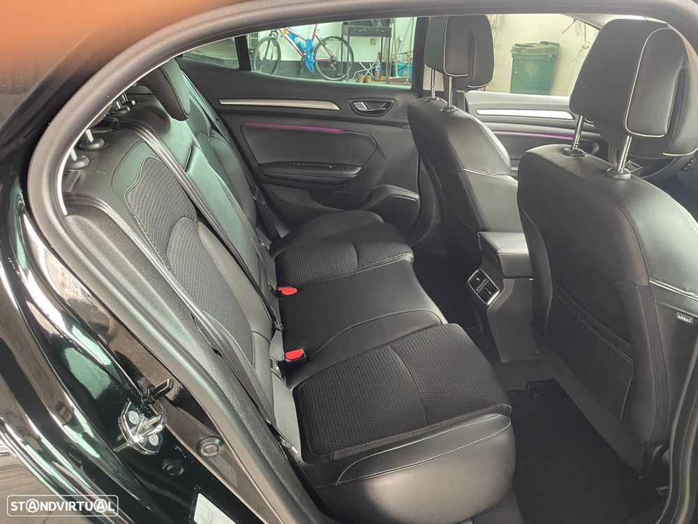 Renault Mégane ENERGY TCe 130 BOSE EDITION - 31