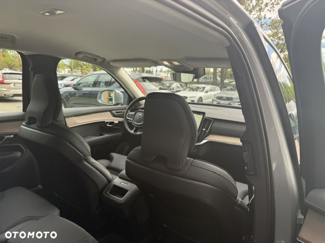 Volvo XC 90 B5 B AWD Plus Bright 7os - 21