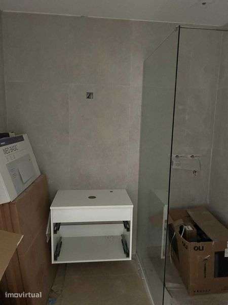 Oportunidade Apartamento T1  c/ garagem - Grande imagem: 5/8