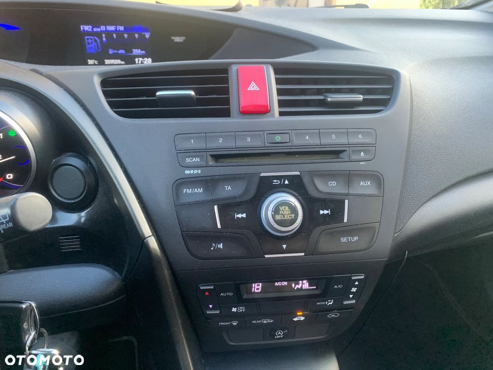 Honda Civic 1.4 Comfort - 6