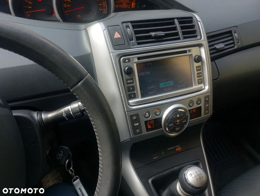 Toyota Verso 1.8 Travel - 9