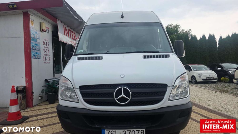 Mercedes-Benz SPRINTER 315 - 9