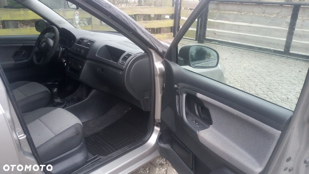Skoda Fabia 1.2 TSI Active - 7