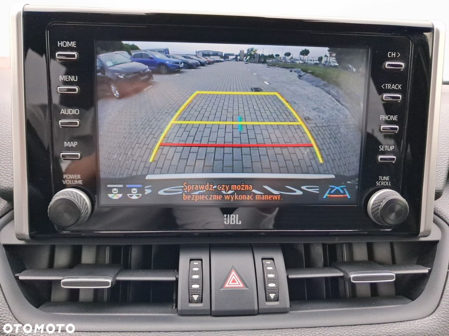 Toyota RAV4 2.5 Hybrid Black Edition by JBL 4x4 - 21