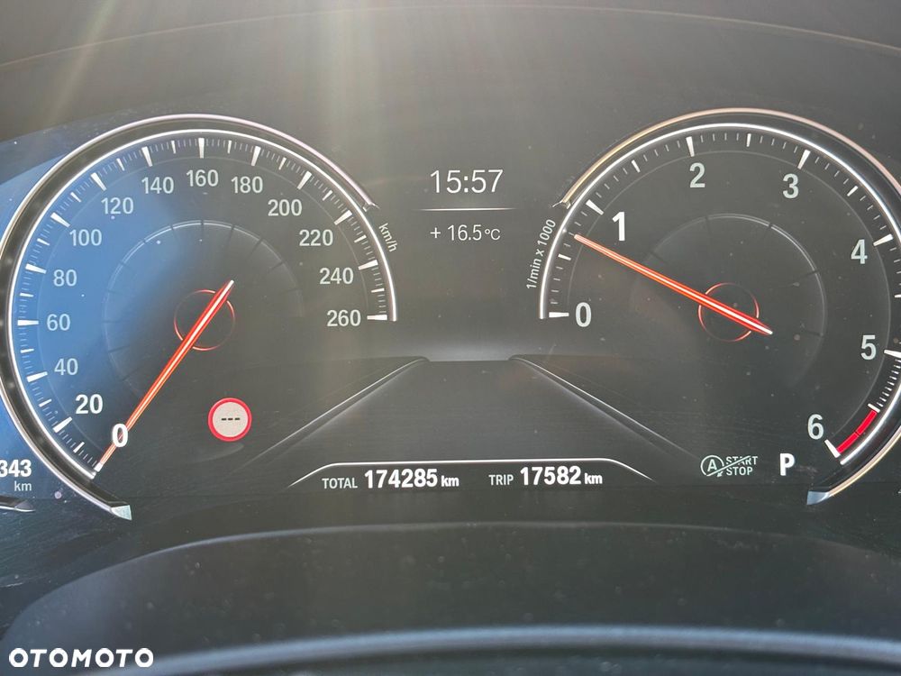 BMW Seria 5 540d xDrive M Sport sport - 25