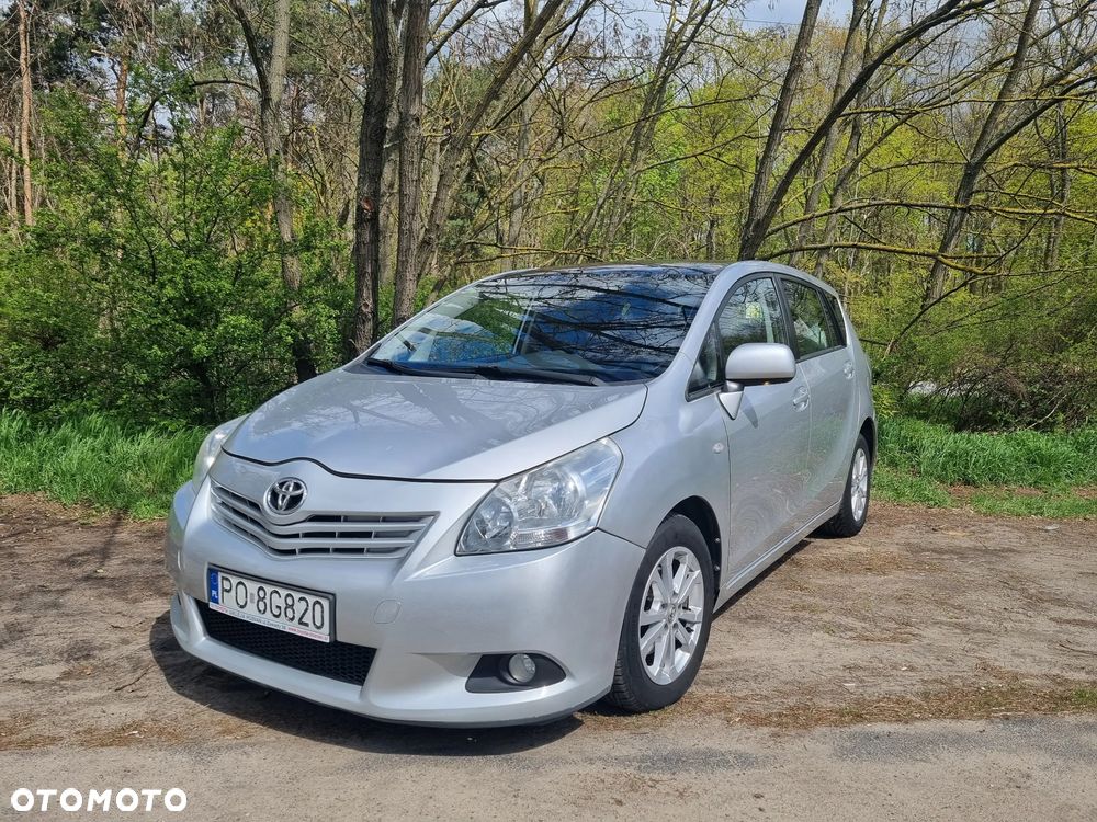 Toyota Verso 2.0 D-4D Premium 7os - 13