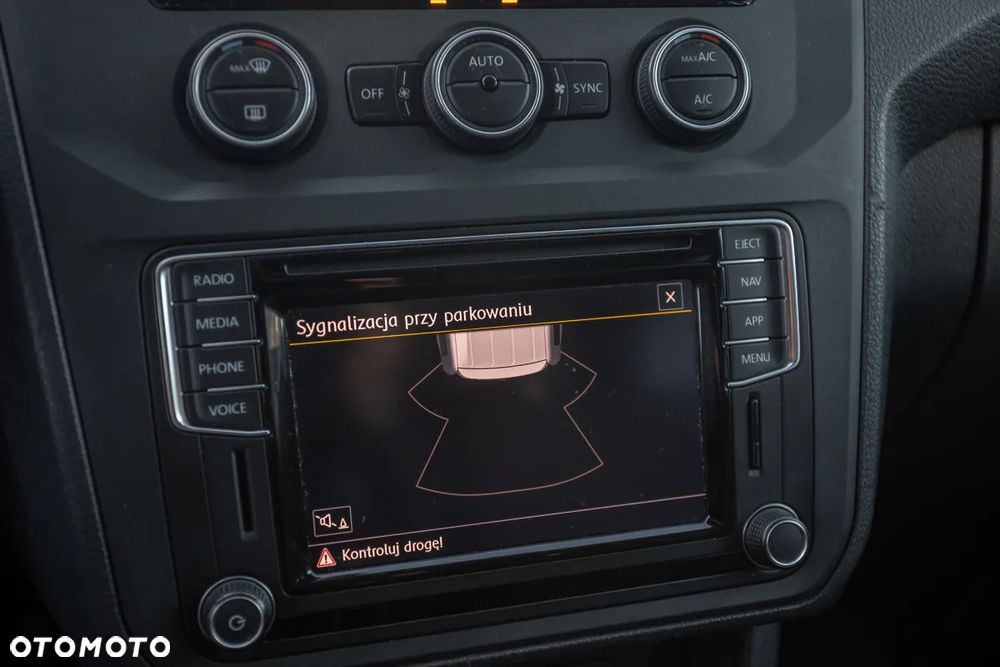 Volkswagen Caddy 2.0 TDI Comfortline - 31