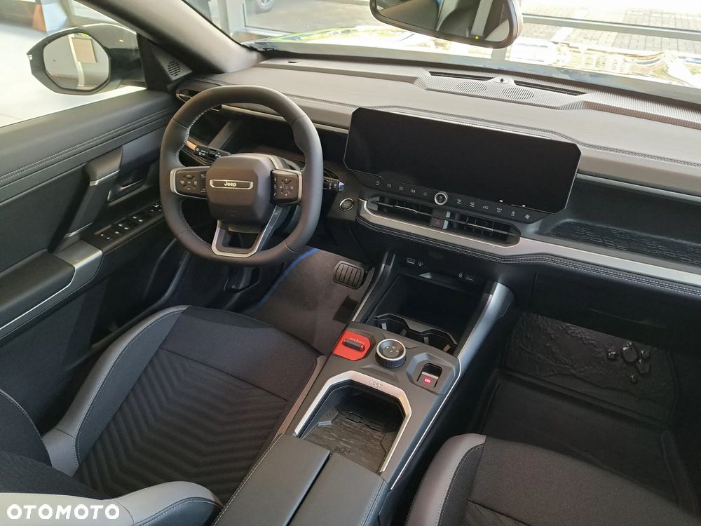 Jeep Compass 1.2 T3 mHEV First Edition FWD DCT - 17