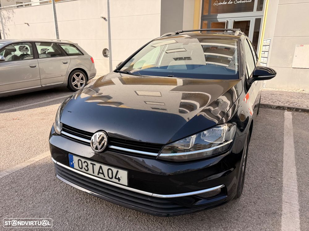 VW Golf Variant 1.6 TDi Confortline DSG - 2